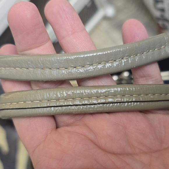 Coach Signature Stitch Framed Carryall With Kisslock Closure - Picture 6 of 10